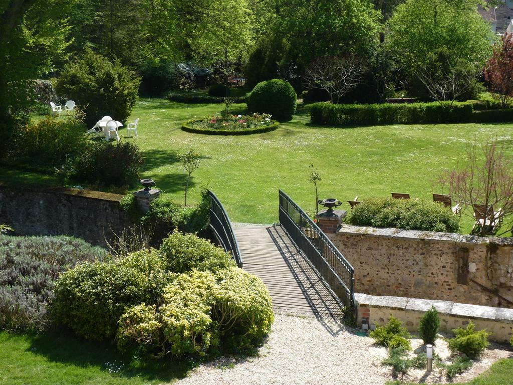 Le Clos Saint Nicolas Château-Renard Exteriör bild