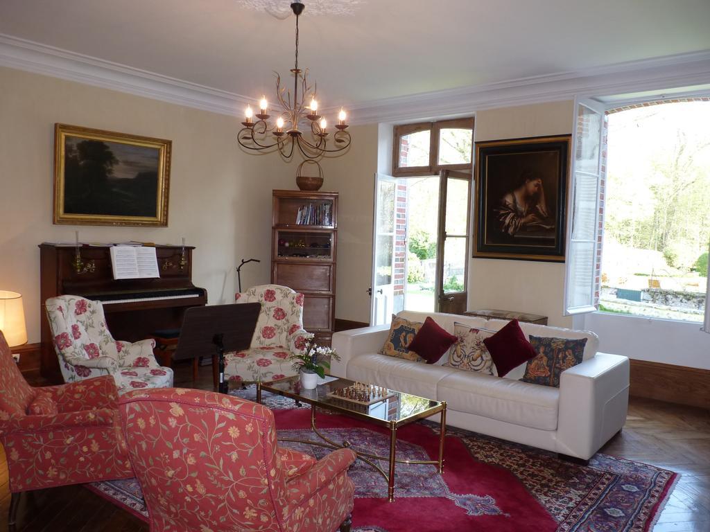 Le Clos Saint Nicolas Château-Renard Exteriör bild