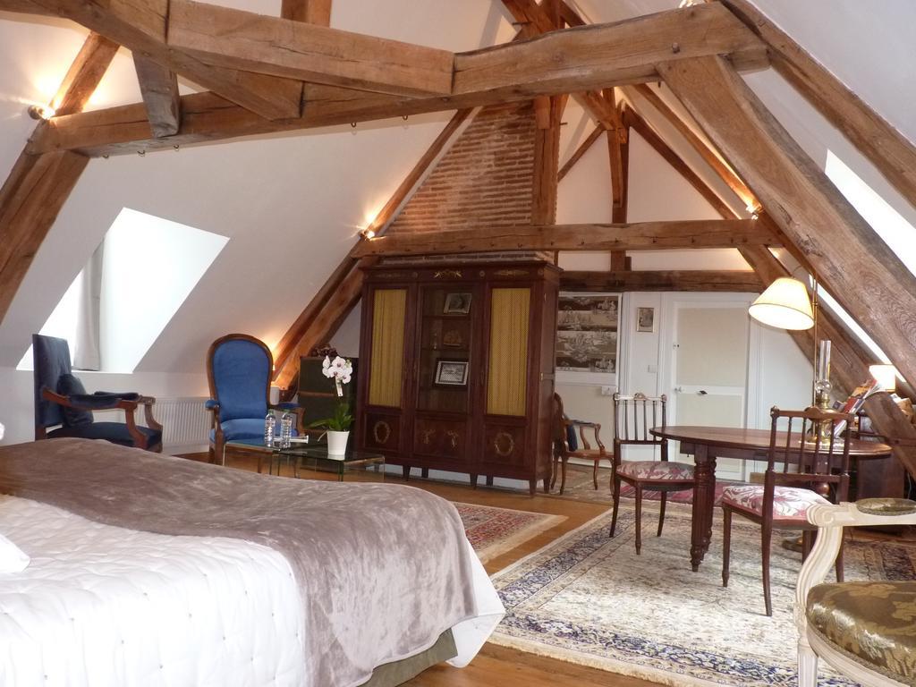 Le Clos Saint Nicolas Château-Renard Exteriör bild