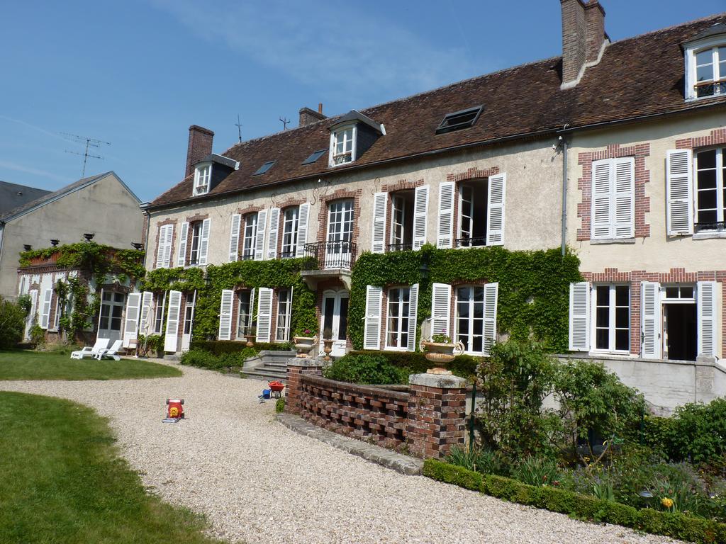 Le Clos Saint Nicolas Château-Renard Exteriör bild