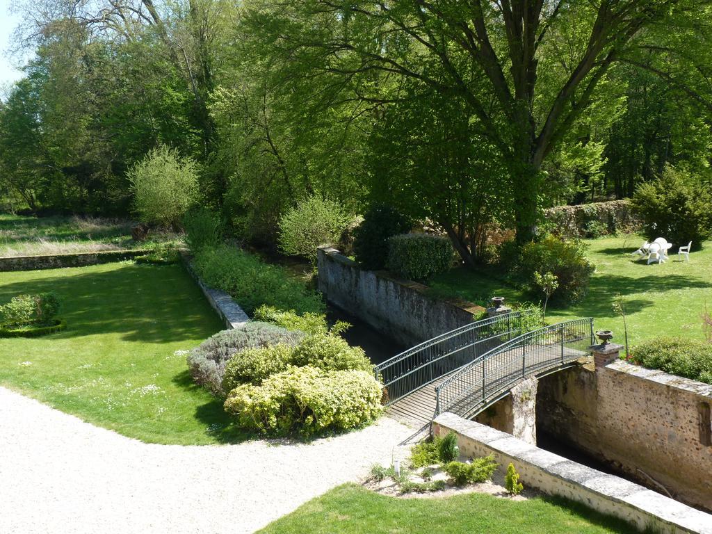 Le Clos Saint Nicolas Château-Renard Exteriör bild